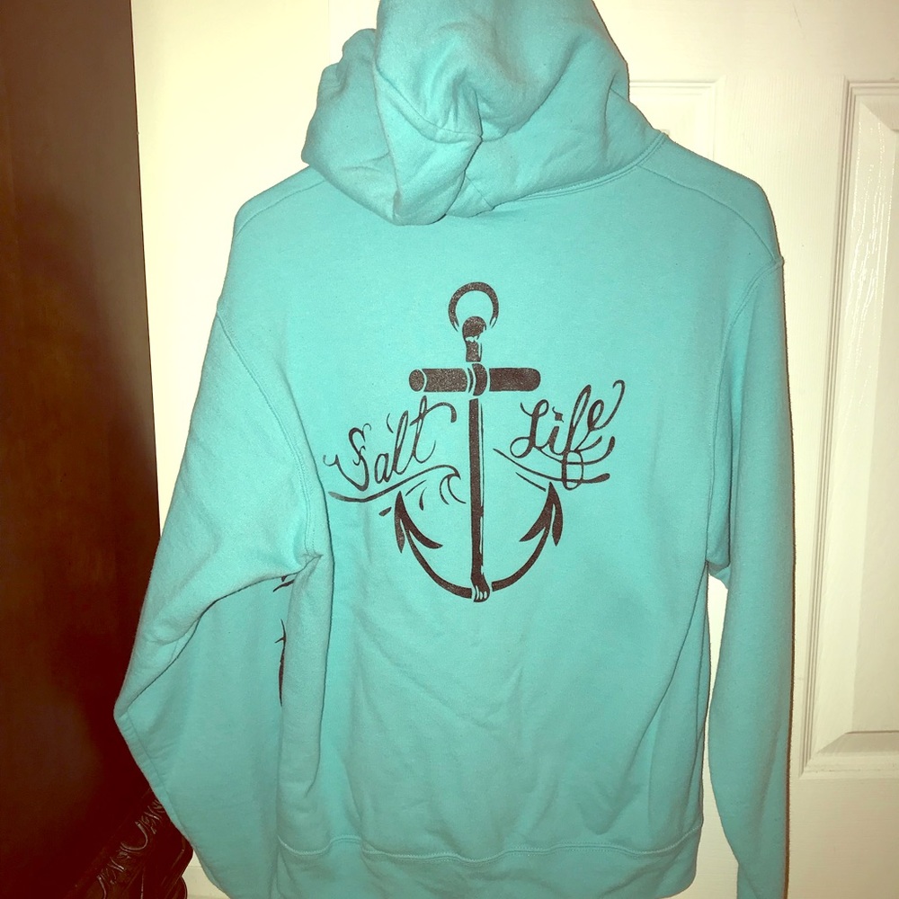 Women’s Salt Life sweatshirt